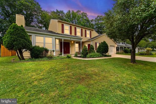 8 Sequoia Ct, VOORHEES, NJ, 08043-3310 | Card Image