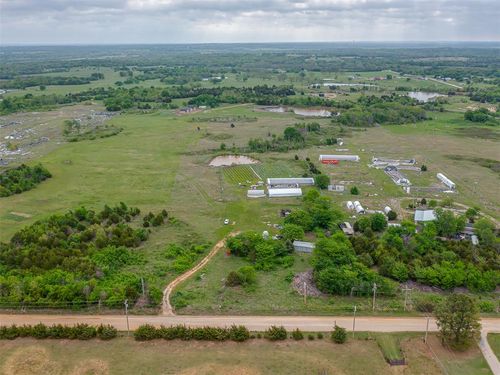 28725 Johnson Rd, Maud, OK, 74854-2801 | Card Image