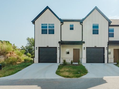 1720 Cuppett Cir, Pea Ridge, AR, 72751-3242 | Card Image