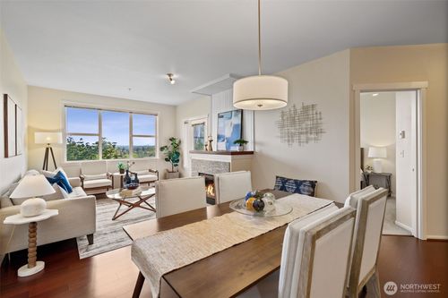 204-2960 Sw Raymond St, Seattle, WA, 98126-2983 | Card Image