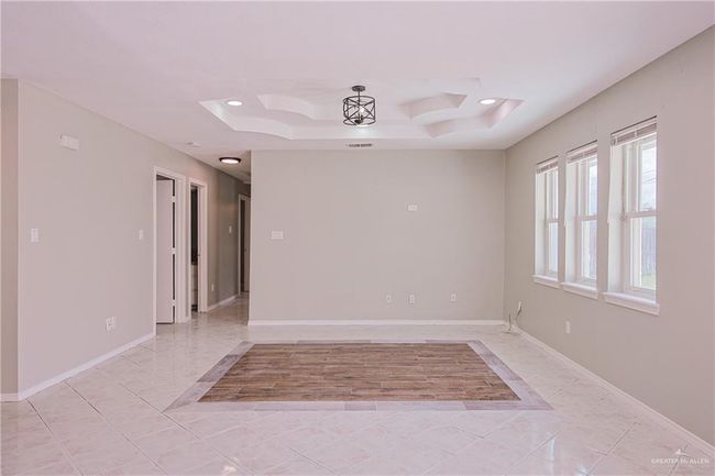 2723 Paseo Encantado St, House other with 3 bedrooms, 2 bathrooms and null parking in Mission TX | Image 9