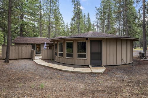 56992 Fawn Ln, Sunriver, OR, 97707 | Card Image