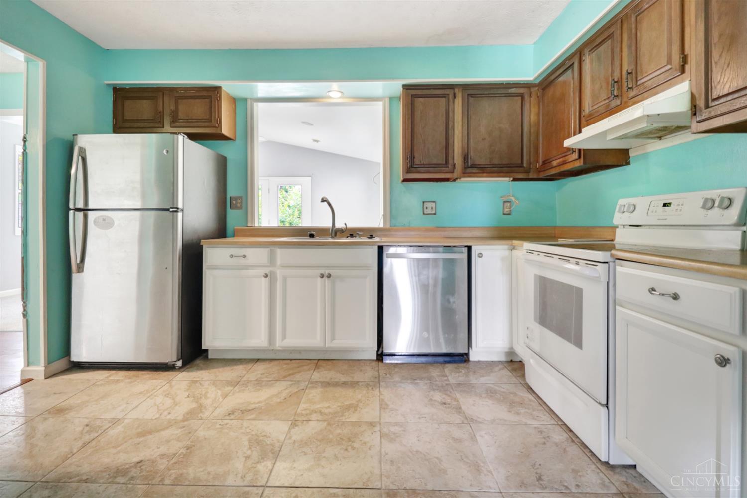 Residential in Fairfield Twp 4