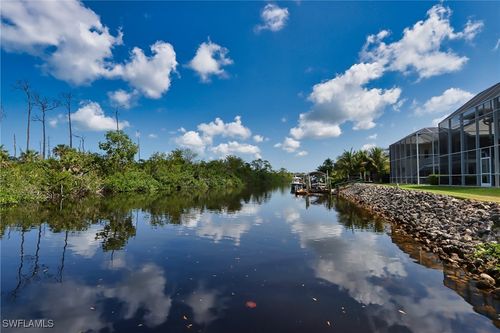 1521 Gordon River Ln, NAPLES, FL, 34104-5296 | Card Image