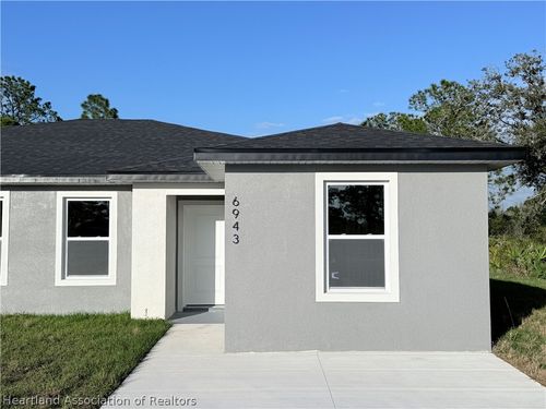 6943 Dickinson Dr, Sebring, FL, 33872-2238 | Card Image