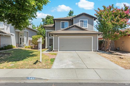 243 Colby Dr, Vacaville, CA, 95687-4605 | Card Image