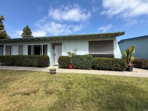 8-3839 Vista Campana S, Oceanside, CA, 92057-8140 | Card Image