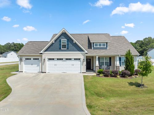 50 N Nolan Park Dr, Selma, NC, 27576-7351 | Card Image