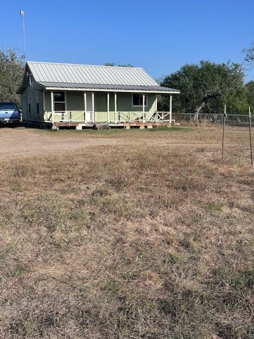 5452 Main St, Mathis, TX, 78368-4546 | Card Image