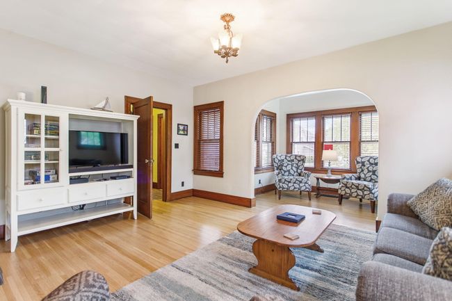 26-web-or-mls-225-van-buren-st | Image 26
