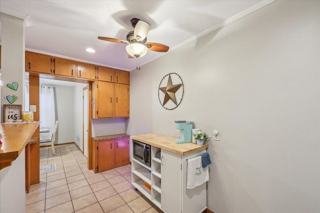 1945 N 23 Rd St, House other with 3 bedrooms, 2 bathrooms and null parking in Beaumont TX | Image 18