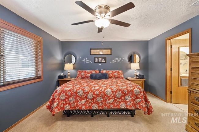 1460 Fairway Ct, House other with 5 bedrooms, 3 bathrooms and 2 parking in Mountain Home ID | Image 11