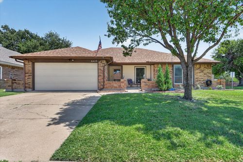 6419 British Lane, Arlington, TX, 76002 | Card Image