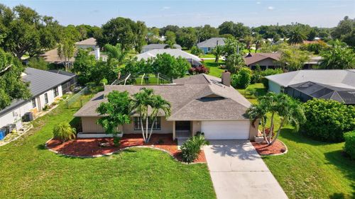 2113 Lochmoor Cir, NORTH FORT MYERS, FL, 33903-4926 | Card Image