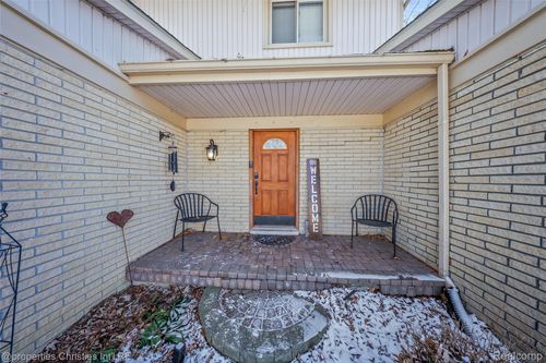 44035 Westminister Way, Canton, MI, 48187-3166 | Card Image