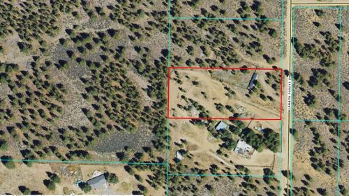 32948 Klamath Forest Dr, Chiloquin, OR, 97624-5743 | Card Image