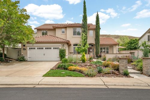 714 Chesterfield Way, Rocklin, CA, 95765-6107 | Card Image