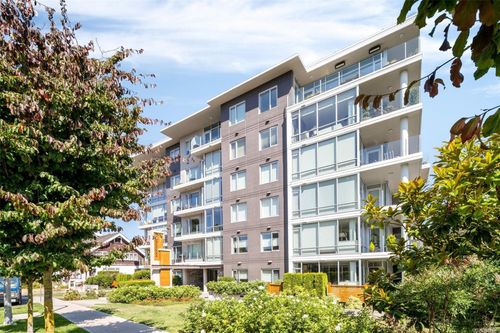 307-200 Douglas St, Victoria, BC, V8V2P2 | Card Image