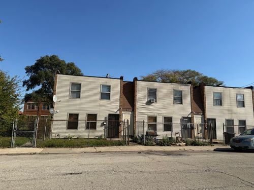 7743 S Stewart Ave, Chicago, IL, 60620-1068 | Card Image