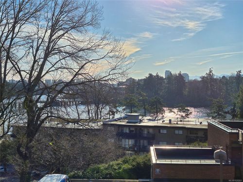 305-103 Gorge Rd E, Victoria, BC, V9A6Z2 | Card Image