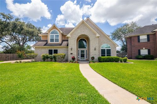 103 Eton Grn, Victoria, TX, 77904-3844 | Card Image