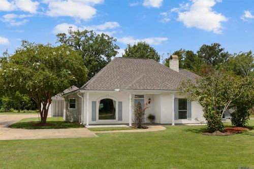 13473 J D Broussard Rd, Gonzales, LA, 70737-6328 | Card Image