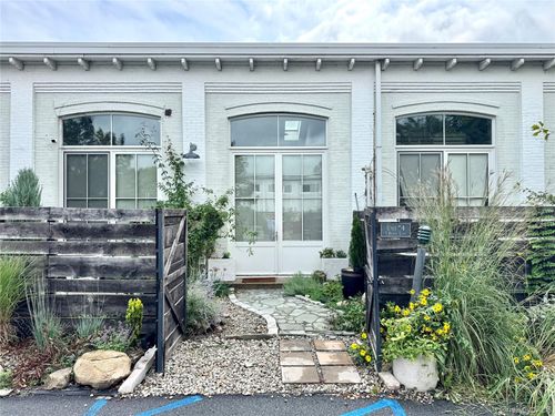 4-5 Hanna Ln, Beacon, NY, 12508-2869 | Card Image