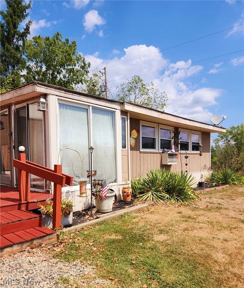 23516 Hideaway Dr, Senecaville, OH, 43780-9688 | Card Image