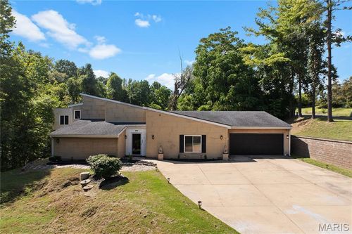 12 Hillwood Dr, Caseyville, IL, 62232-1936 | Card Image