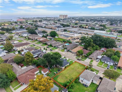 1330 Seminole Ave, Metairie, LA, 70005-1420 | Card Image