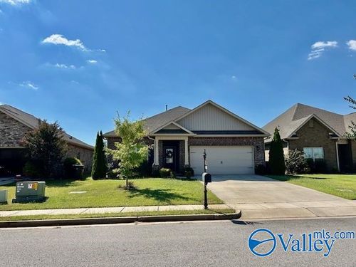 334 River Rock Dr, Madison, AL, 35756-6900 | Card Image