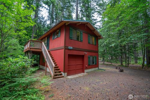 321 N Wynoochee Dr, Hoodsport, WA, 98548-9533 | Card Image