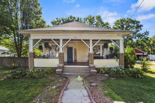443 Independence St, Monticello, IL, 61856-1915 | Card Image