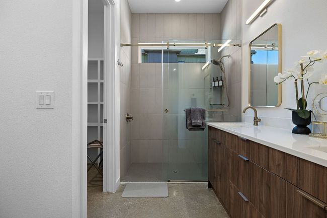 1 - 1713 E M Franklin Ave, House other with 4 bedrooms, 3 bathrooms and null parking in Austin TX | Image 15
