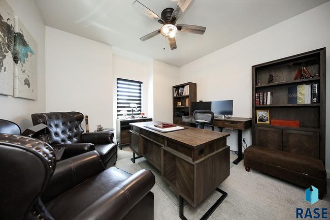 409 N Piper Dr, House other with 6 bedrooms, 3 bathrooms and null parking in Sioux Falls SD | Image 21