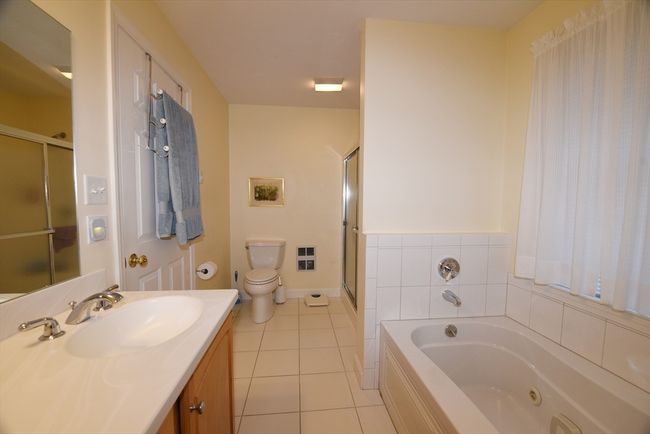 27 - 27 Arbor Hills Dr, Condo with 2 bedrooms, 3 bathrooms and 2 parking in Kingston MA | Image 23