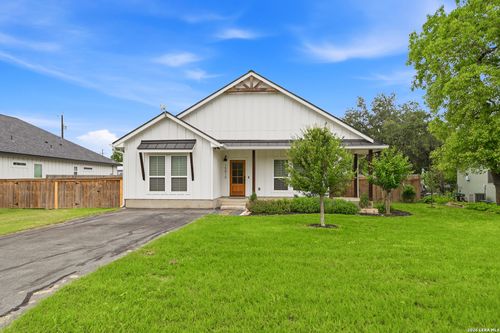 15815 Uvalde, La Coste, TX, 78039-1927 | Card Image