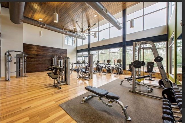 28012 Shining Trails Ct, House other with 5 bedrooms, 5 bathrooms and 3 parking in Spring TX | Image 8