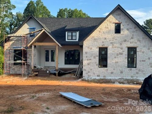 5762 Jeremiah Ct, Hickory, NC, 28601-9116 | Card Image