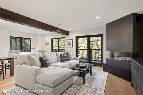 unit-7-650 S Monarch St, Aspen, CO, 81611-3812 | Card Image
