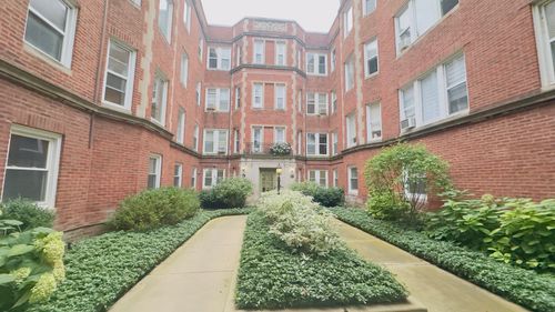 apt-e2-1411 Farwell Ave, Chicago, IL, 60626-3496 | Card Image