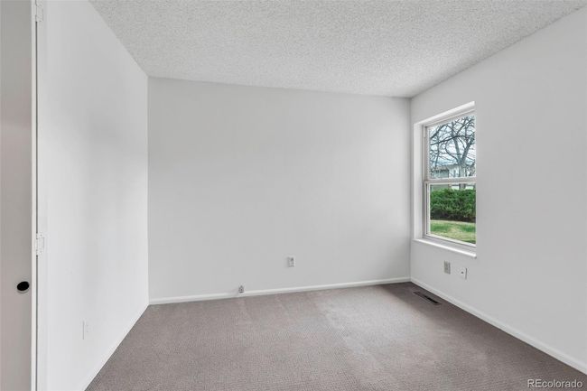 Main level bedroom 2 | Image 15