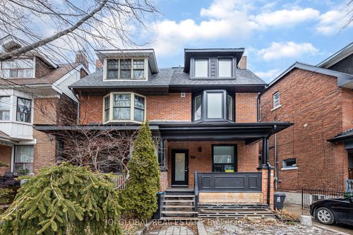 lower-12 Rusholme Park Cres, Toronto, ON, M6J2C9 | Card Image