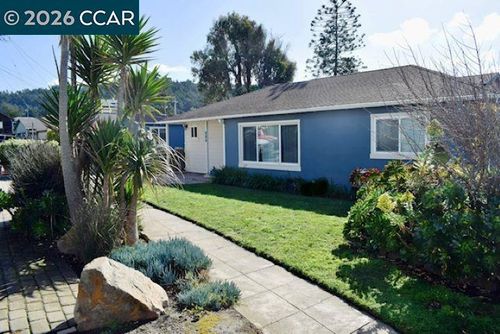 136 136 Pacific Ave, Pacifica, CA, 94044 | Card Image