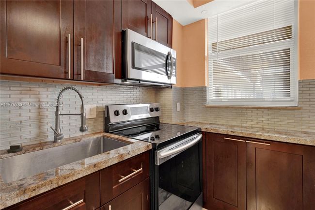 APT-209 - 1811 Jefferson St, Condo with 1 bedrooms, 2 bathrooms and null parking in Hollywood FL | Image 10