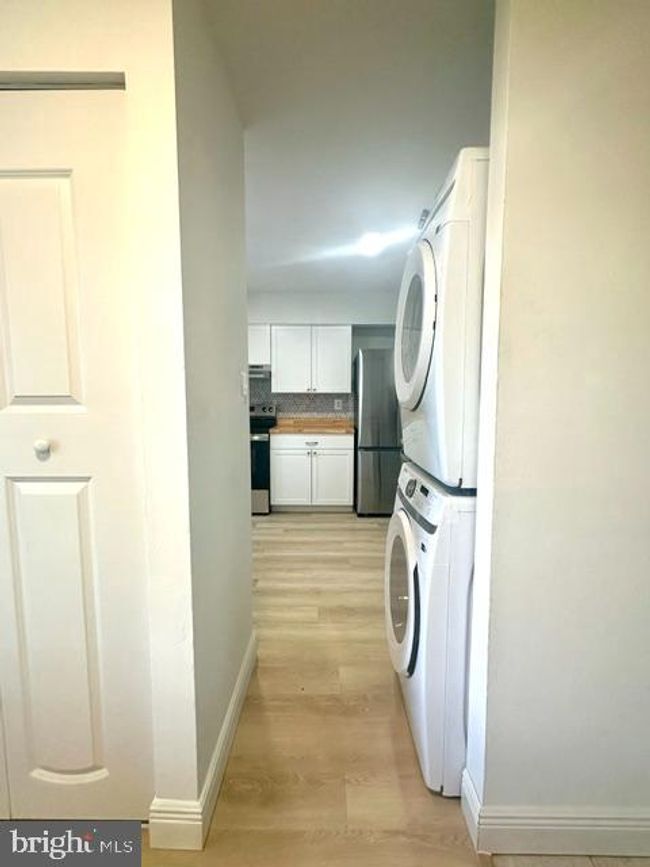 7851 W Point Ct, Townhouse with 3 bedrooms, 3 bathrooms and null parking in MANASSAS VA | Image 18