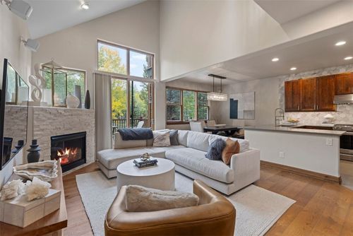 65 Linden Ln, Breckenridge, CO, 80424-8948 | Card Image