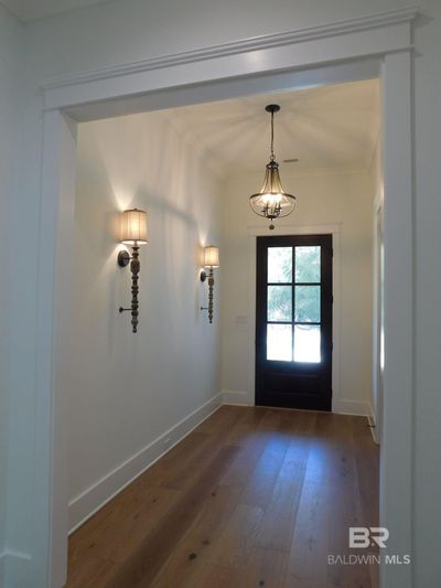 Foyer | Image 2