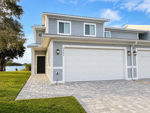 2541 Pine Pl, Winter Haven, FL, 33881-3830 | Card Image