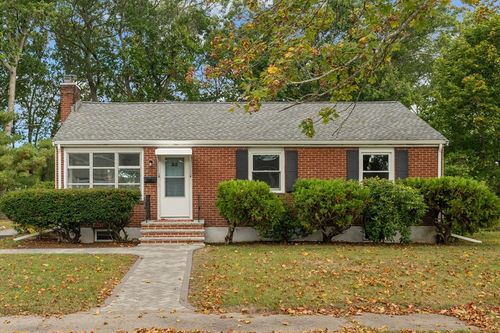 25 Calvin St, Braintree, MA, 02184-3813 | Card Image